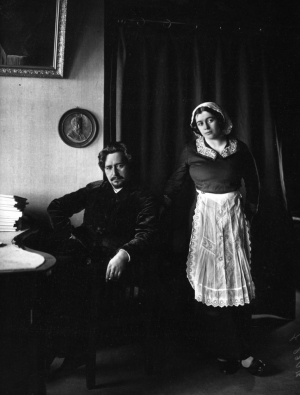 Леонид Андреев с женой Анной Ильиничной. 1912 г. Райвола.
